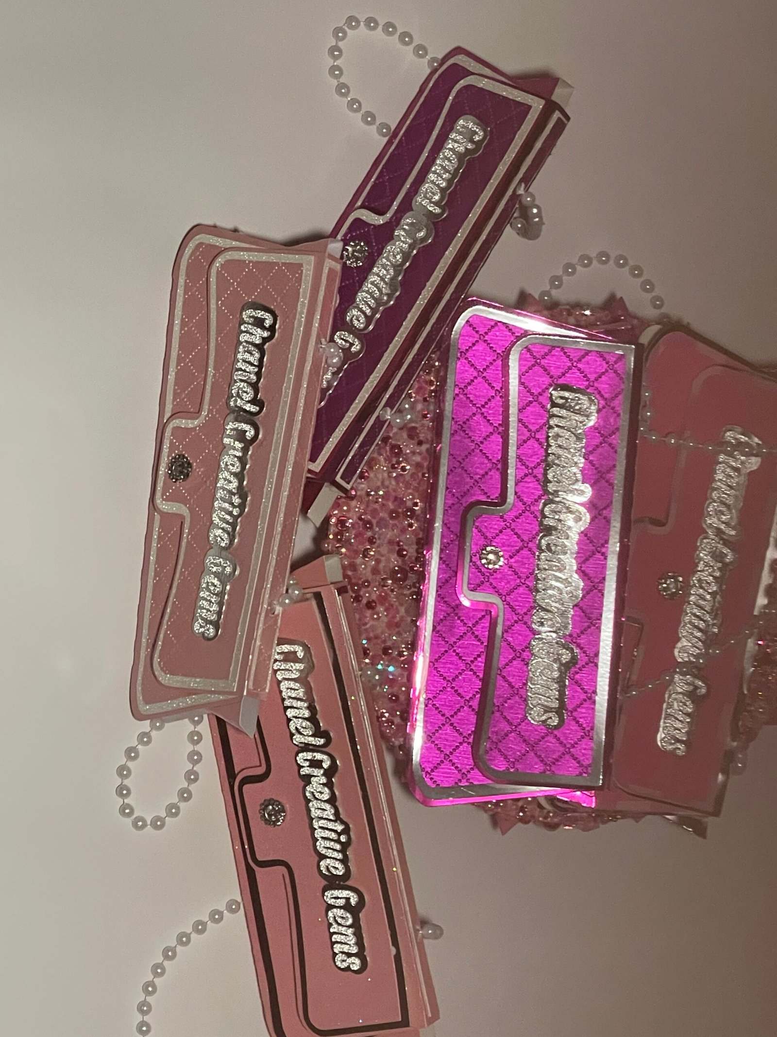 Glamour Gem Hershey Purse - Image 5