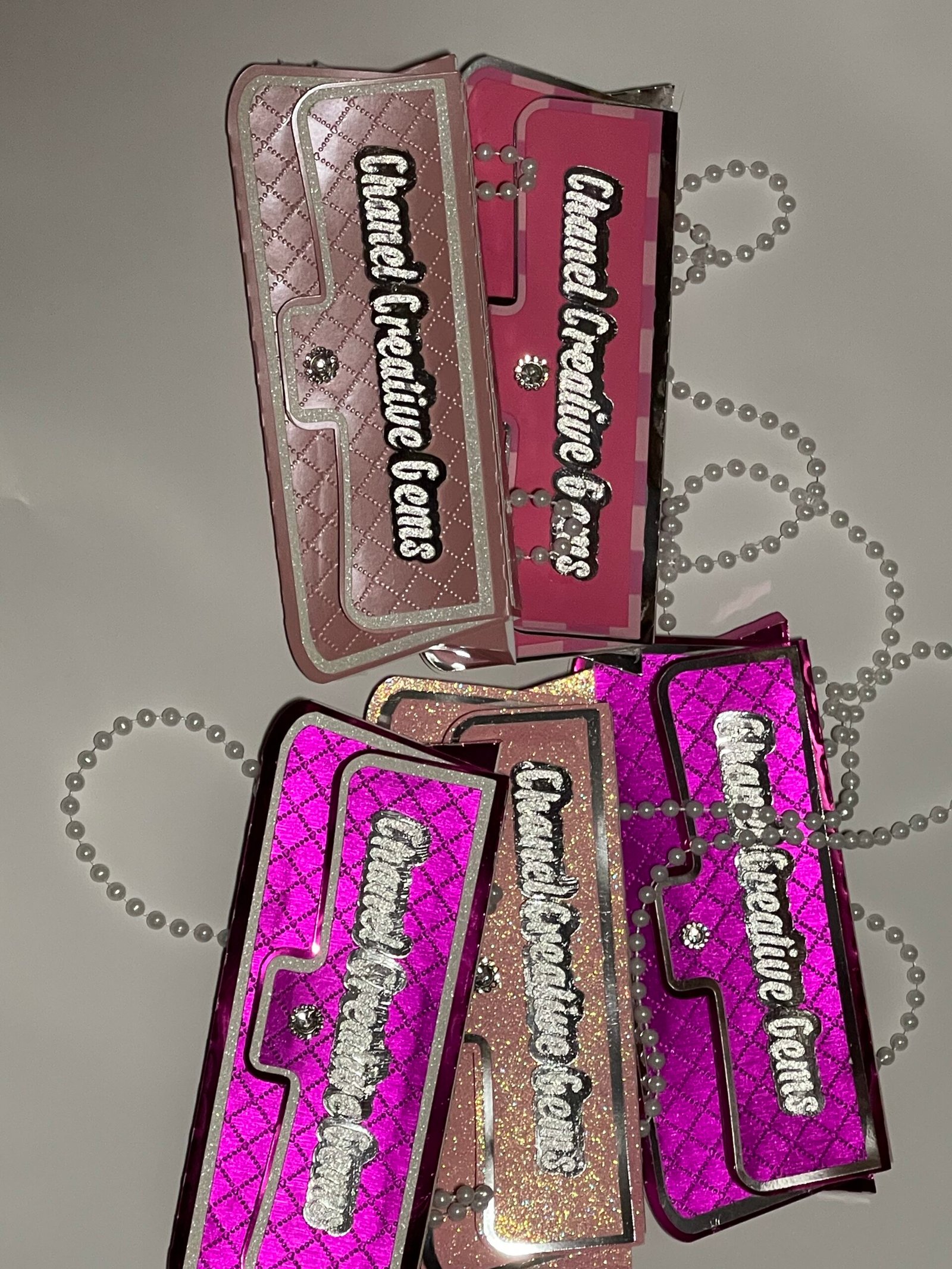 Glamour Gem Hershey Purse - Image 10